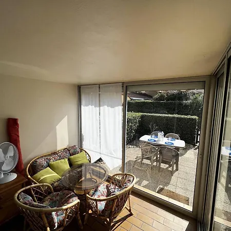 Avec Jardin Privatif, Et Commerces A 300m - 4 Couchages, - Fr-1-388-214 Lejlighed