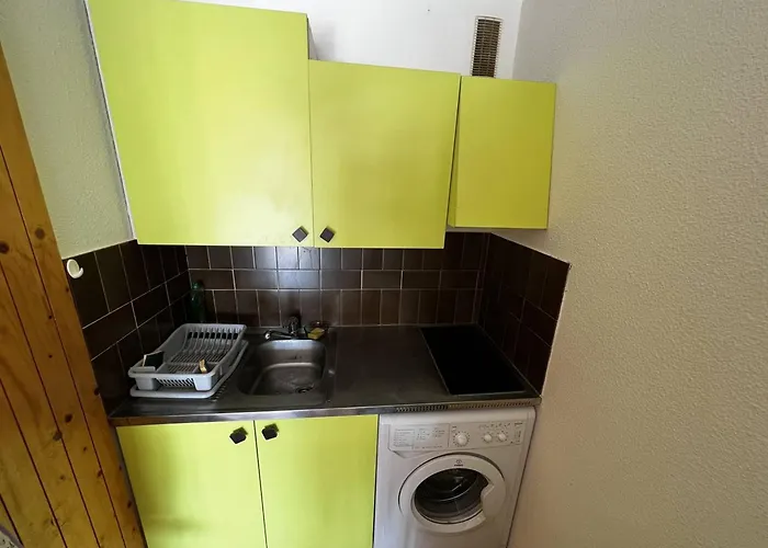 Avec Jardin Privatif, Et Commerces à 300m - 4 Couchages, Argelès-sur-mer - Fr-1-388-214 * Argelès-sur-Mer